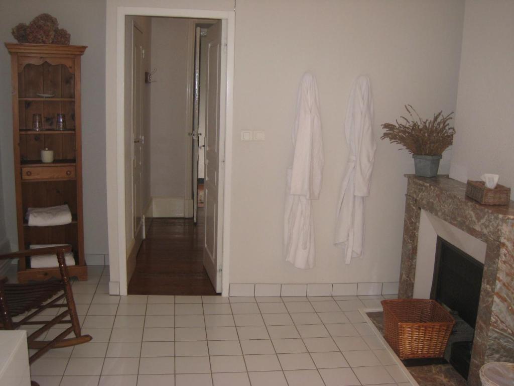 Hotel Domaine Des Buis Albon Zimmer foto