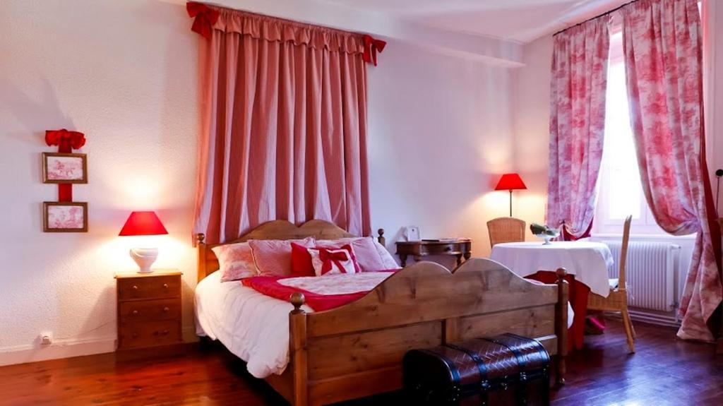 Hotel Domaine Des Buis Albon Zimmer foto